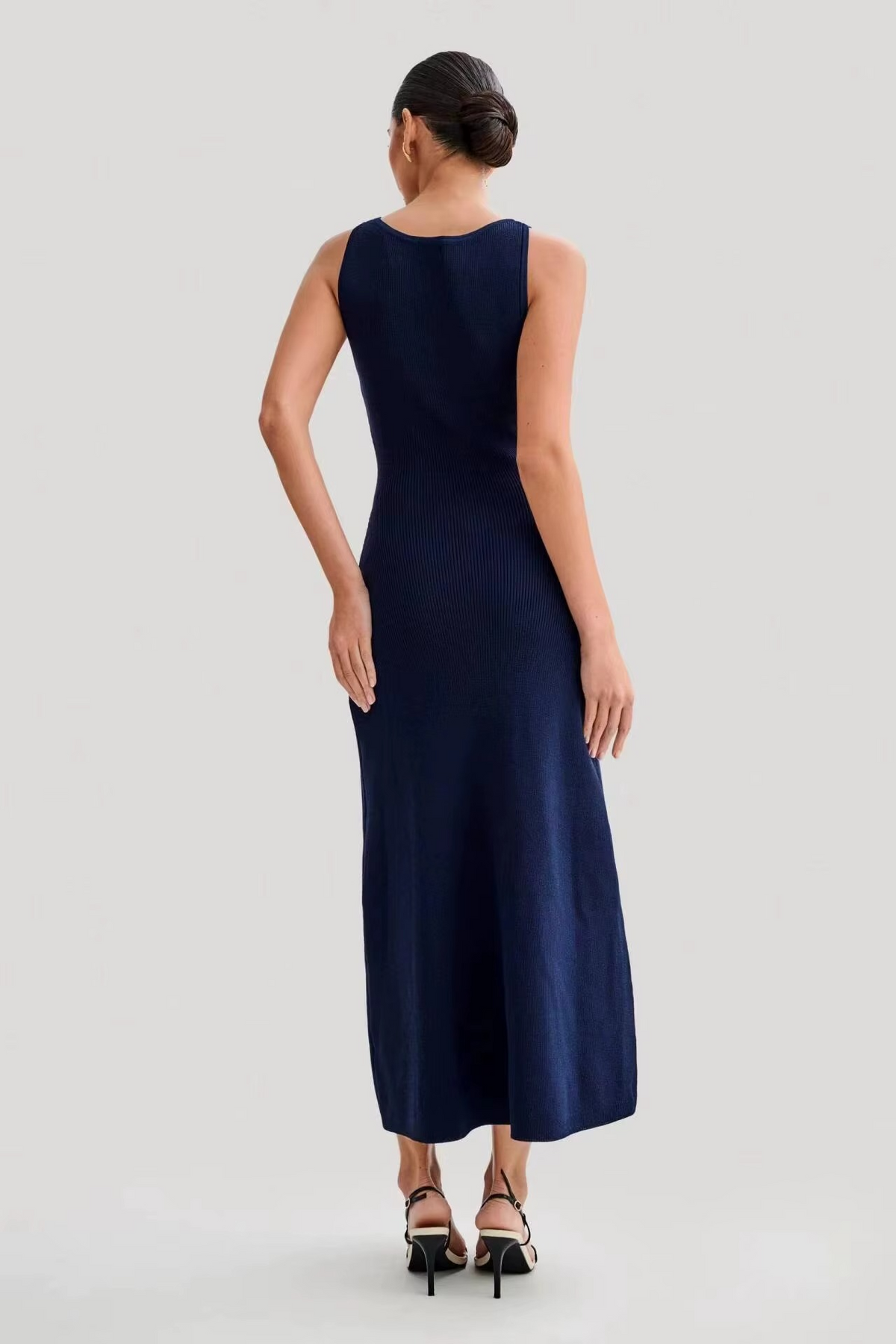 Alice  | Robe midi sans manches